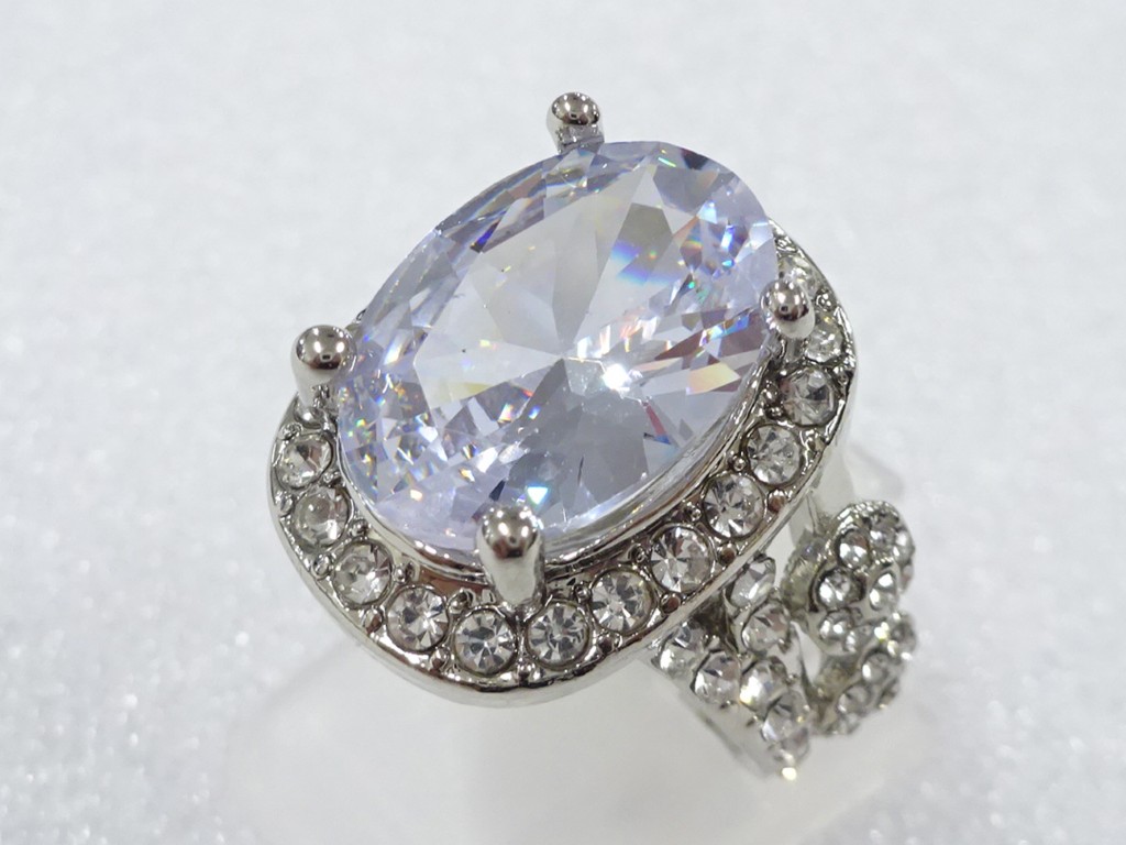 Japanese Kimono / Antique Accessories